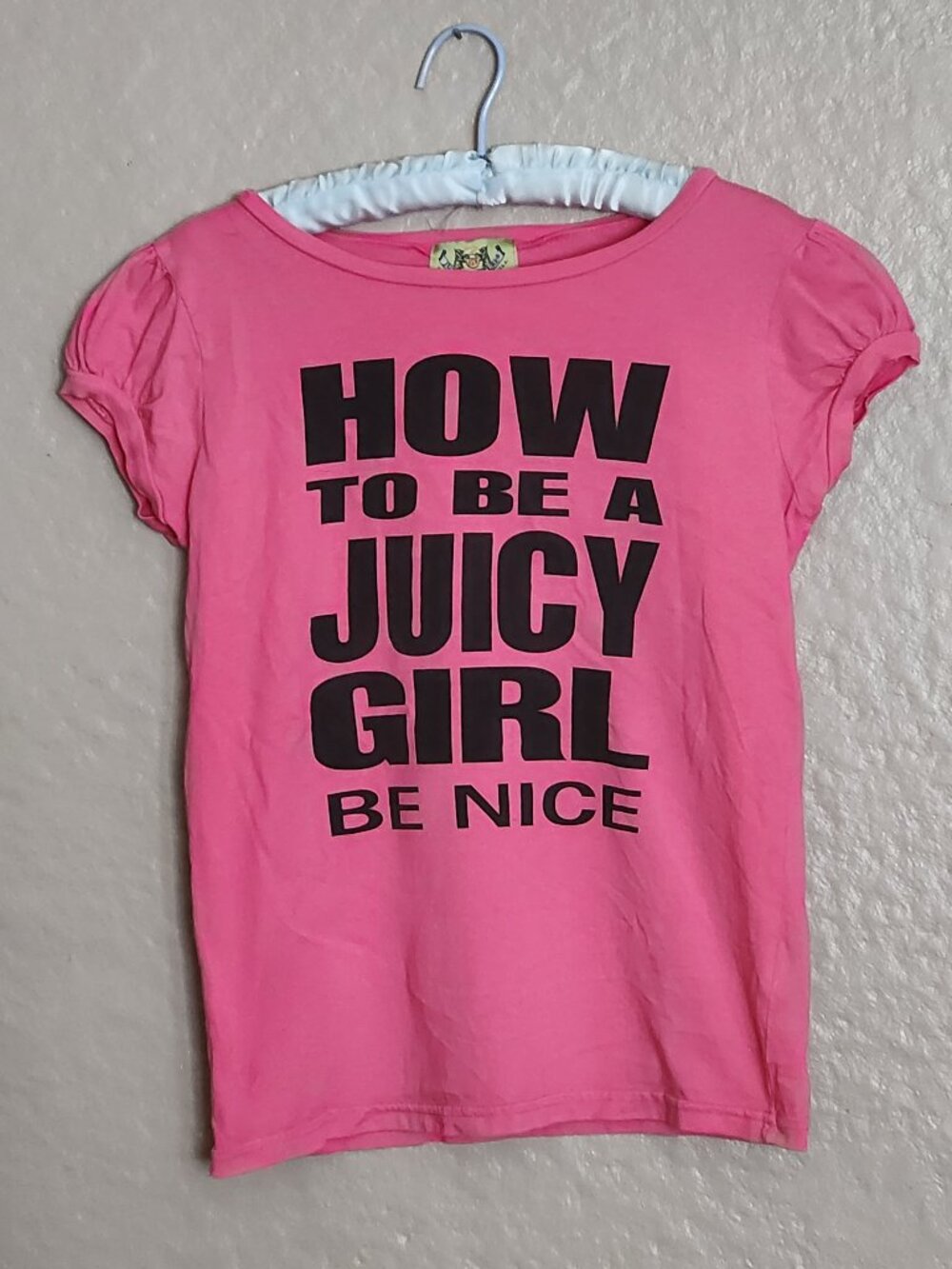 y2k RARE juicy couture graphic tee top pink